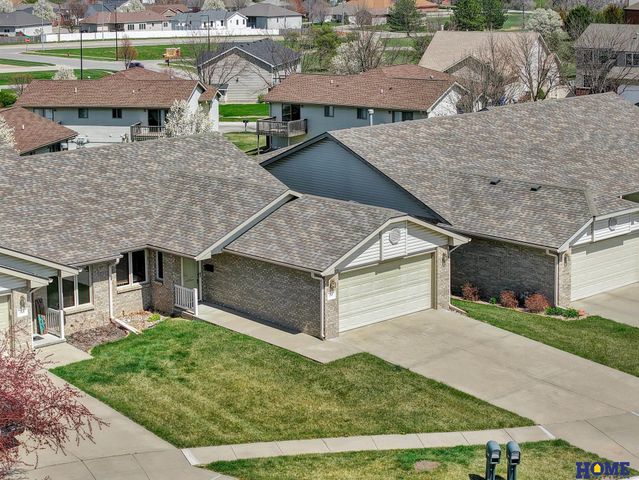 8414 Talon Court, Lincoln, NE 68505