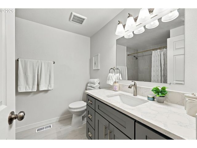 13755 Se 119TH Dr, Clackamas, OR 97015