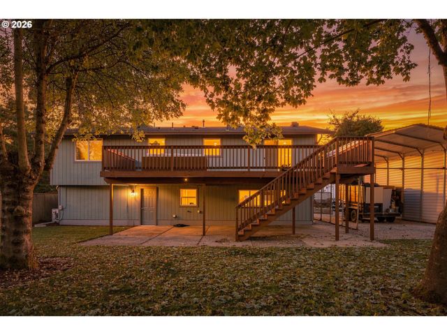 13755 Se 119TH Dr, Clackamas, OR 97015