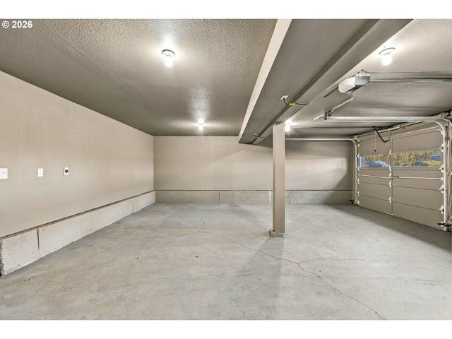 13755 Se 119TH Dr, Clackamas, OR 97015