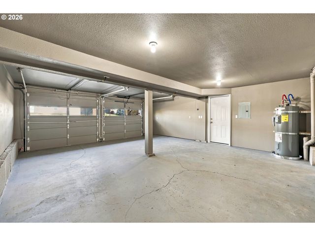 13755 Se 119TH Dr, Clackamas, OR 97015