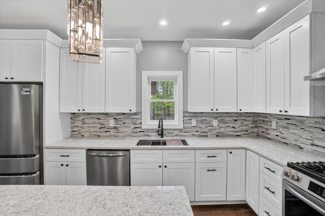 5581 E Main Street, Kalamazoo, MI 49048