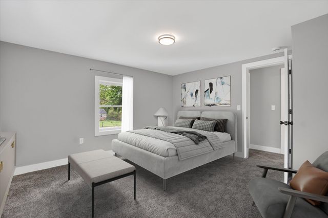 5581 E Main Street, Kalamazoo, MI 49048