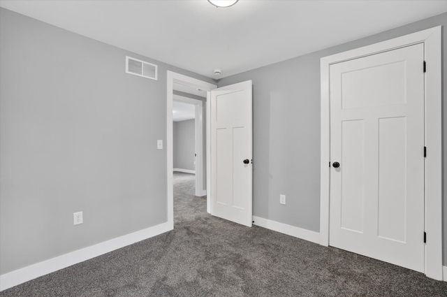 5581 E Main Street, Kalamazoo, MI 49048