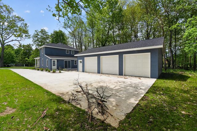 5581 E Main Street, Kalamazoo, MI 49048