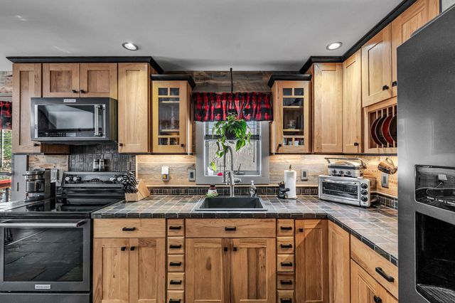 1160 Fowler Road, Whitingham, VT 05361