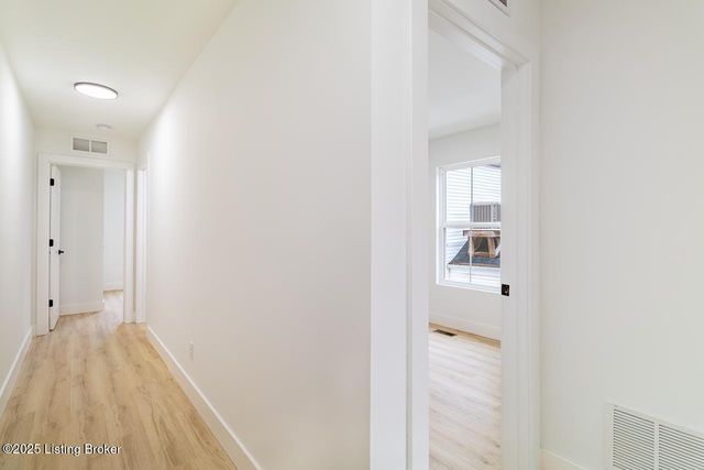 1322 S Preston St, Louisville, KY 40208