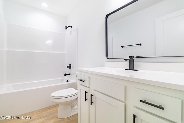 1322 S Preston St, Louisville, KY 40208