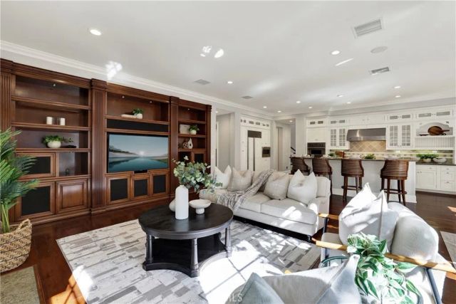 80 Old Course, Newport Beach, CA 92660