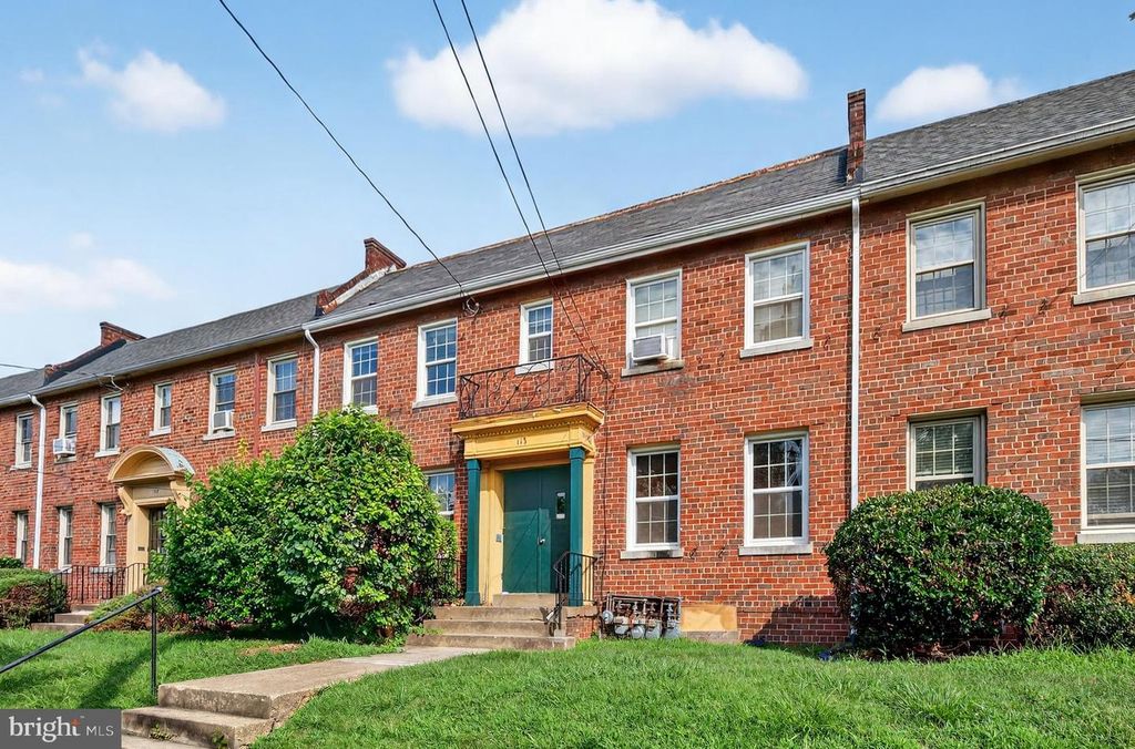 113 35TH ST NE, Washington, DC 20019
