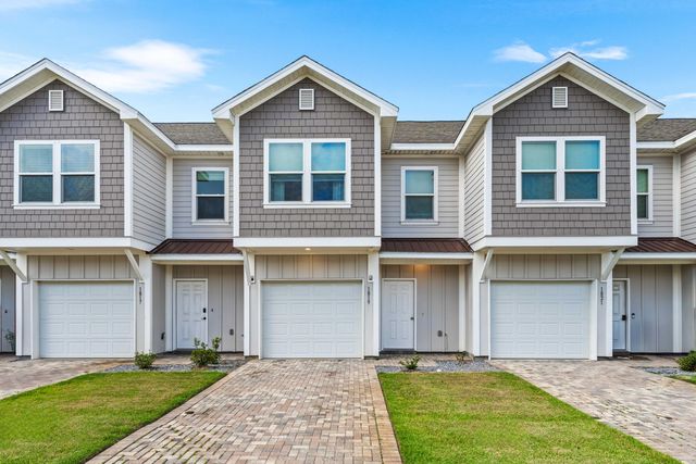 1819 Stable Lane, Fort Walton Beach, FL 32547