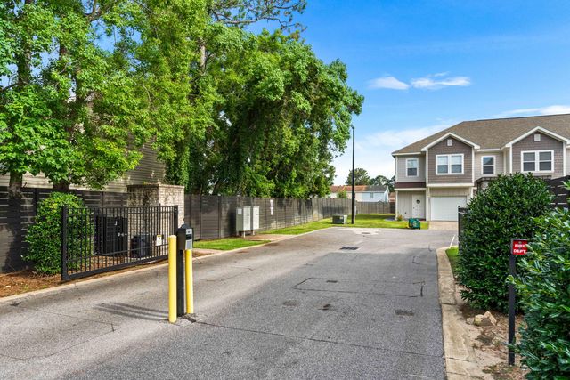 1819 Stable Lane, Fort Walton Beach, FL 32547