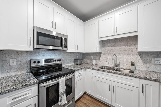 1819 Stable Lane, Fort Walton Beach, FL 32547
