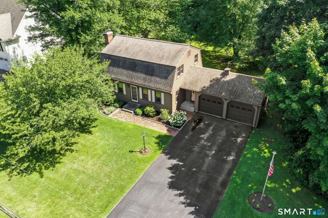 35 Sisk Street, Middletown, CT 06457