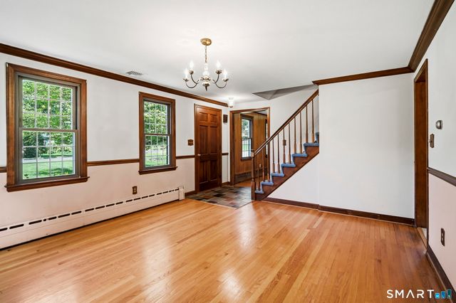 35 Sisk Street, Middletown, CT 06457