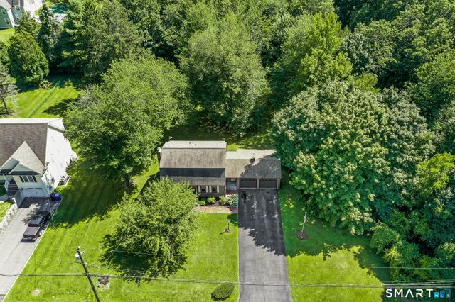 35 Sisk Street, Middletown, CT 06457