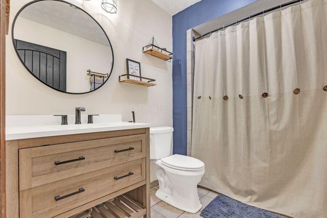 6179 Gay Road, Orient, OH 43146