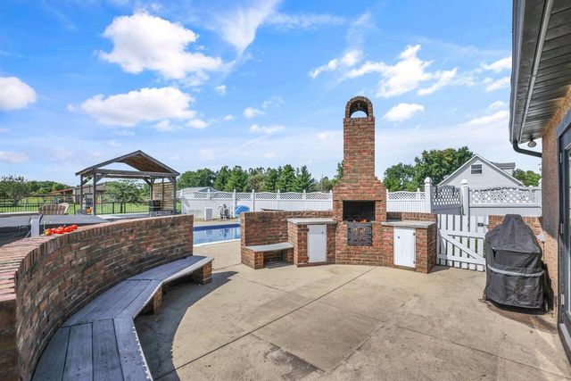 6179 Gay Road, Orient, OH 43146