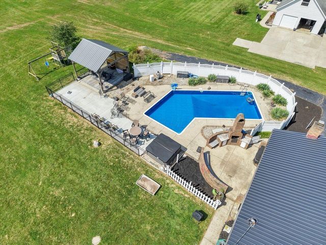 6179 Gay Road, Orient, OH 43146