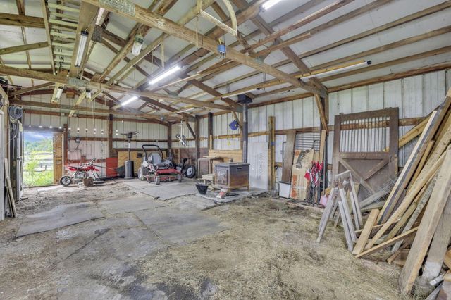 6179 Gay Road, Orient, OH 43146