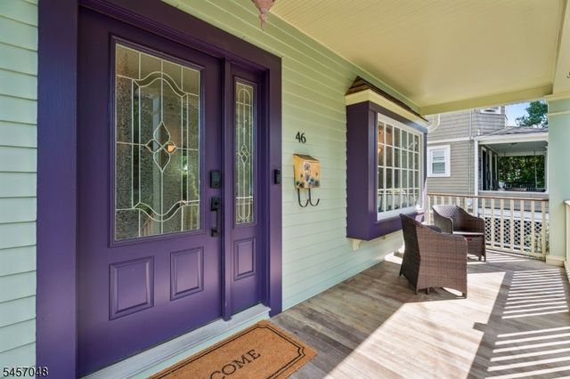 46 N Hillside Ave, Chatham Boro, NJ 07928