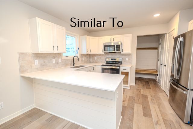 1663 NW Savannah Drive, Ankeny, IA 50023