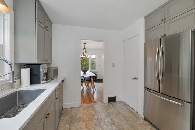 99 Elm Street, Goffstown, NH 03045
