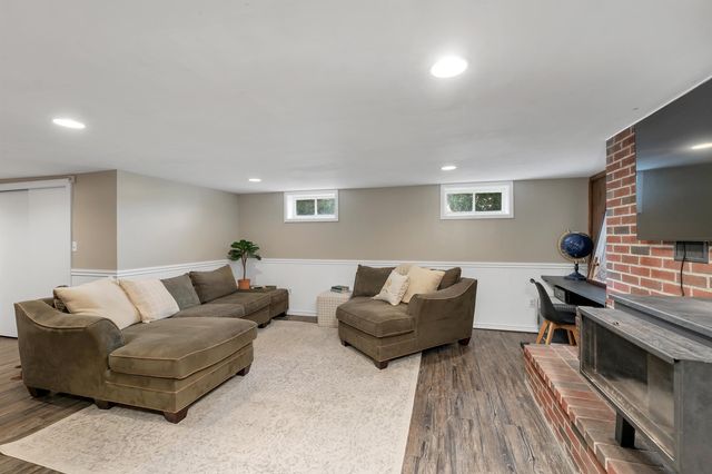 99 Elm Street, Goffstown, NH 03045