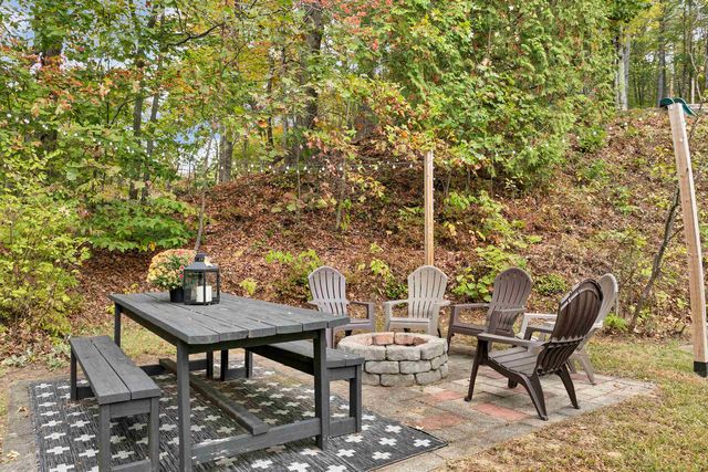 99 Elm Street, Goffstown, NH 03045