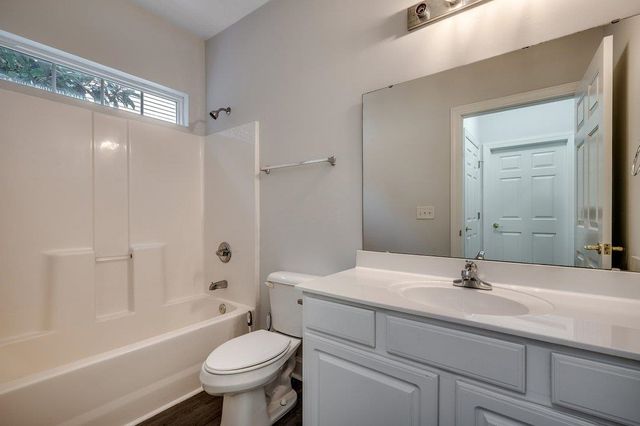 999 Algonquin Dr Unit E, Pawleys Island, SC 29585