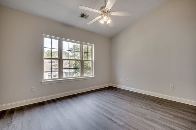 999 Algonquin Dr Unit E, Pawleys Island, SC 29585