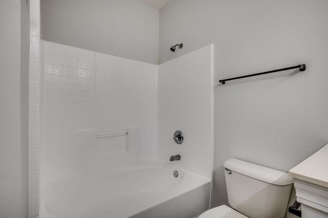 999 Algonquin Dr Unit E, Pawleys Island, SC 29585