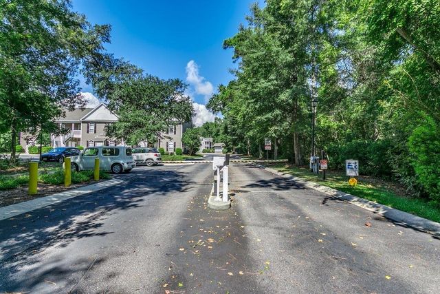 999 Algonquin Dr Unit E, Pawleys Island, SC 29585