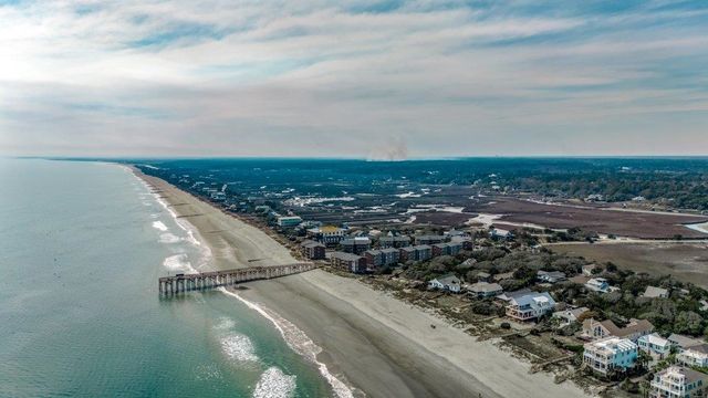 999 Algonquin Dr Unit E, Pawleys Island, SC 29585