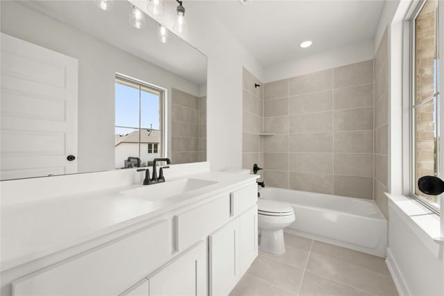 26433 East Skylight Brook Circle, Montgomery, TX 77316