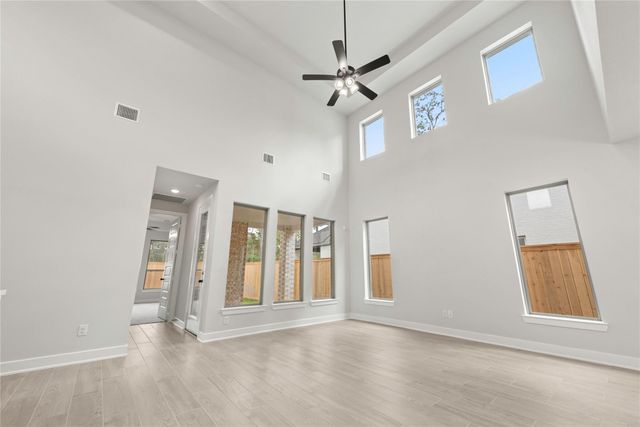 26433 East Skylight Brook Circle, Montgomery, TX 77316