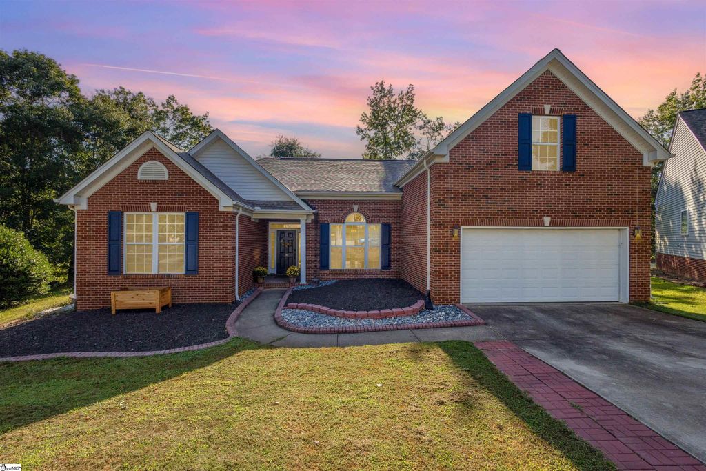 8 Mariscat Place, Greenville, SC 29605
