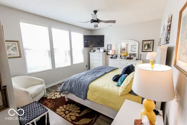 13496 Mosaic Street, Fishers, IN 46037