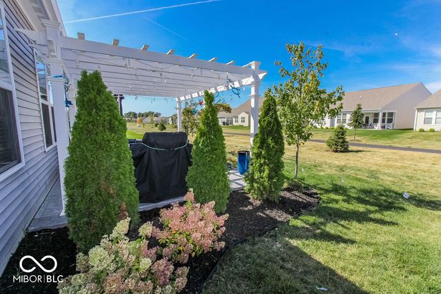 13496 Mosaic Street, Fishers, IN 46037