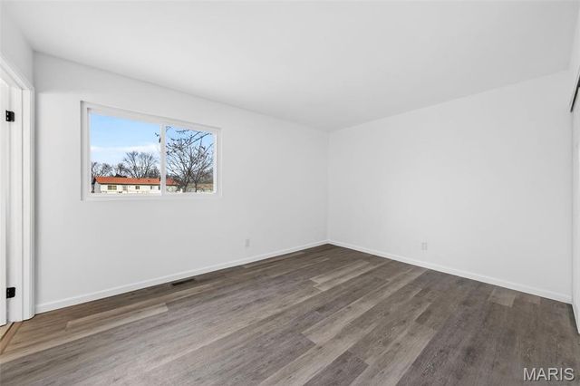 2347 Farflung Drive, Florissant, MO 63031