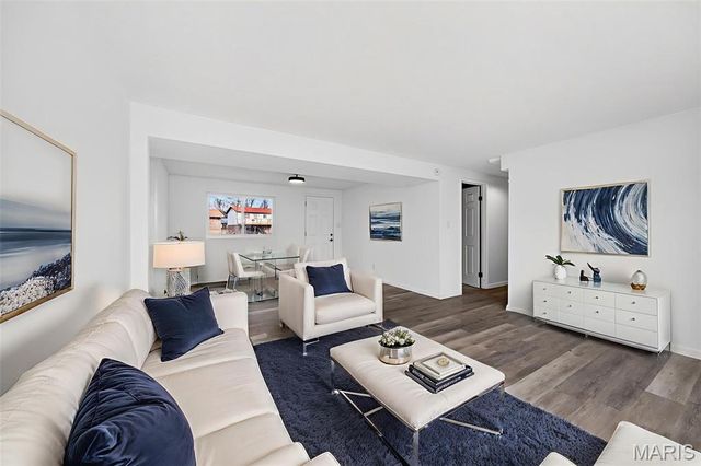 2347 Farflung Drive, Florissant, MO 63031