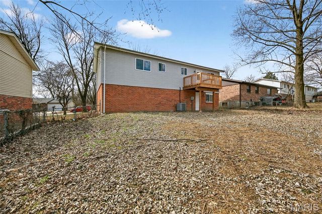 2347 Farflung Drive, Florissant, MO 63031