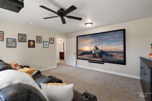 1175 N Champions Pl, Eagle, ID 83616