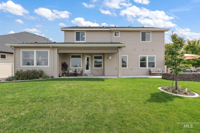 1175 N Champions Pl, Eagle, ID 83616