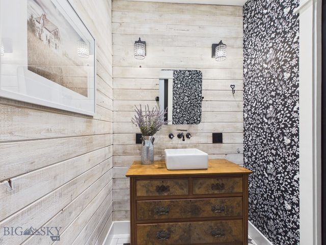 4964 US Highway 89 S, Livingston, MT 59047