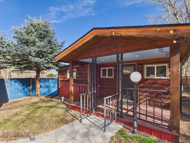 4964 US Highway 89 S, Livingston, MT 59047
