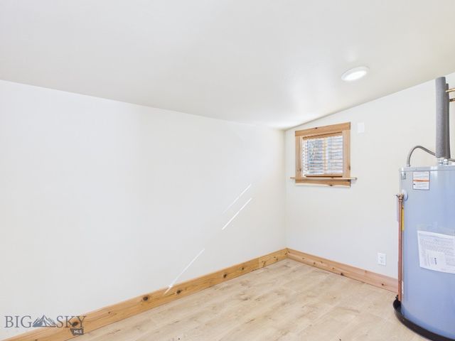 4964 US Highway 89 S, Livingston, MT 59047