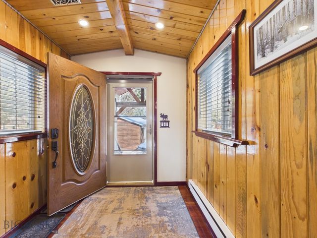 4964 US Highway 89 S, Livingston, MT 59047