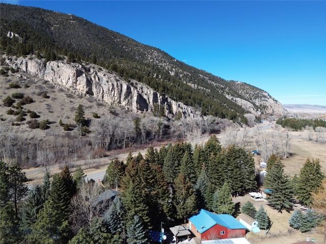 4964 US Highway 89 S, Livingston, MT 59047