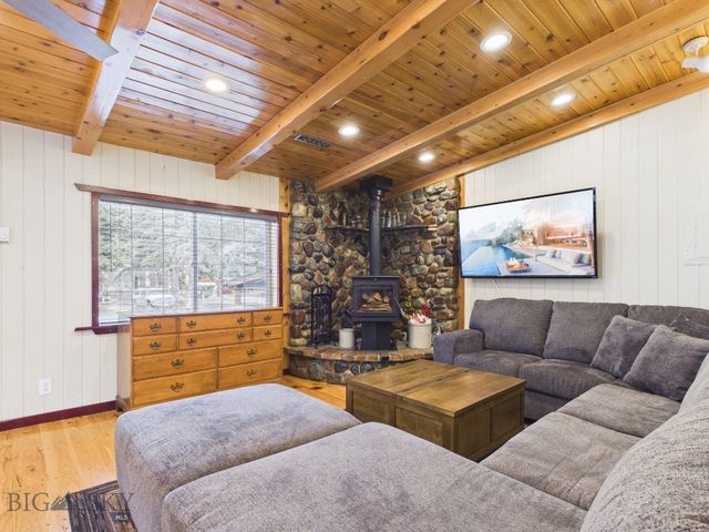 4964 US Highway 89 S, Livingston, MT 59047